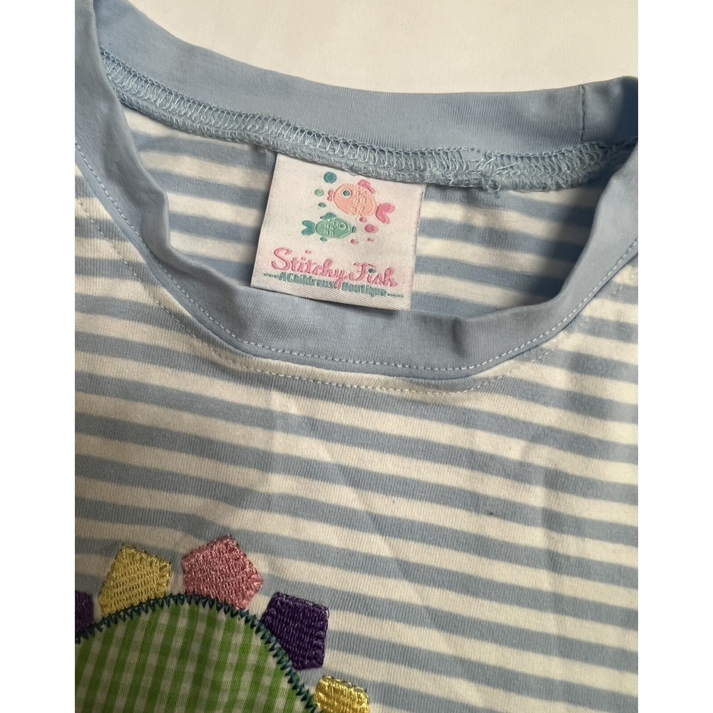 Dino Stitchy Fish brand kids size 8‎ - Picture 3 of 4